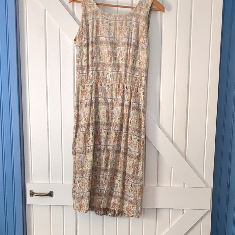 Vintage 1950s cotton dress featuring an Egyptian-themed novelty print